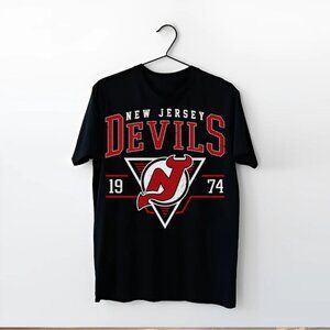 Vintage New Jersey Devil Sweatshirt T-Shirt, New Jersey Devil Sweater